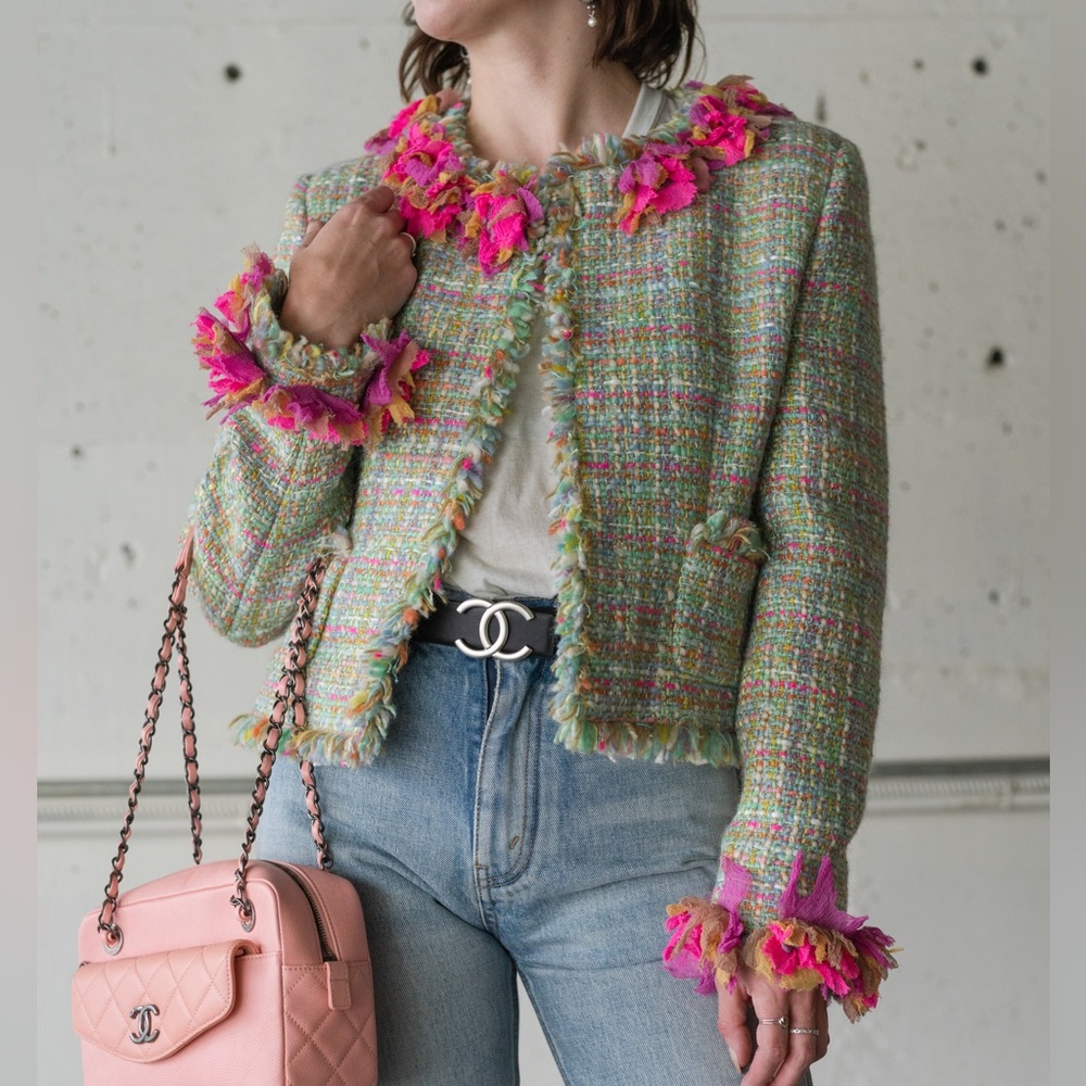 Chanel Fall 2001 Multicolour Silk Applique Tweed Jacket